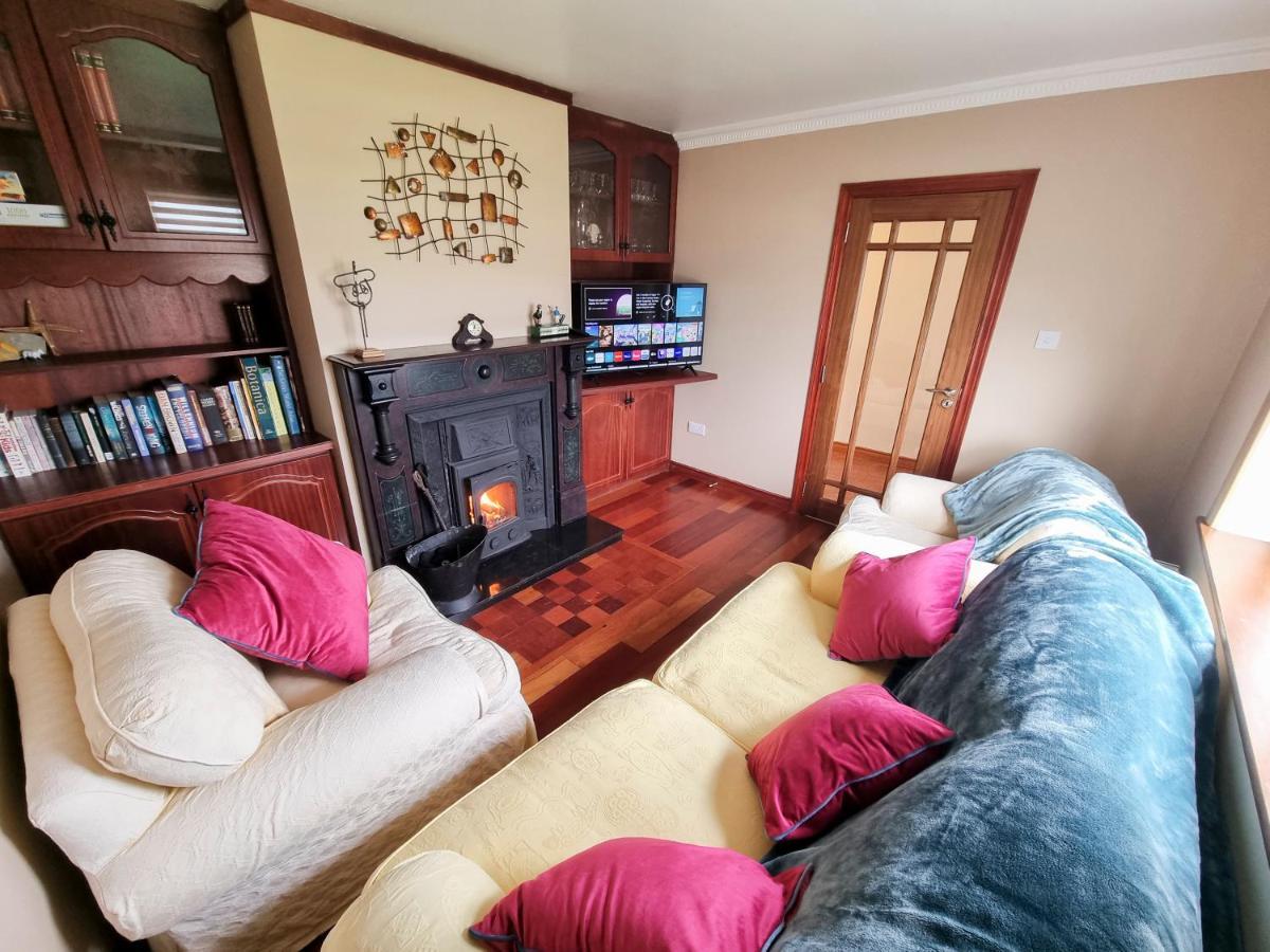 3 Bed Renovated Cottage Carramore Lake, Belmullet Ballina  Ngoại thất bức ảnh